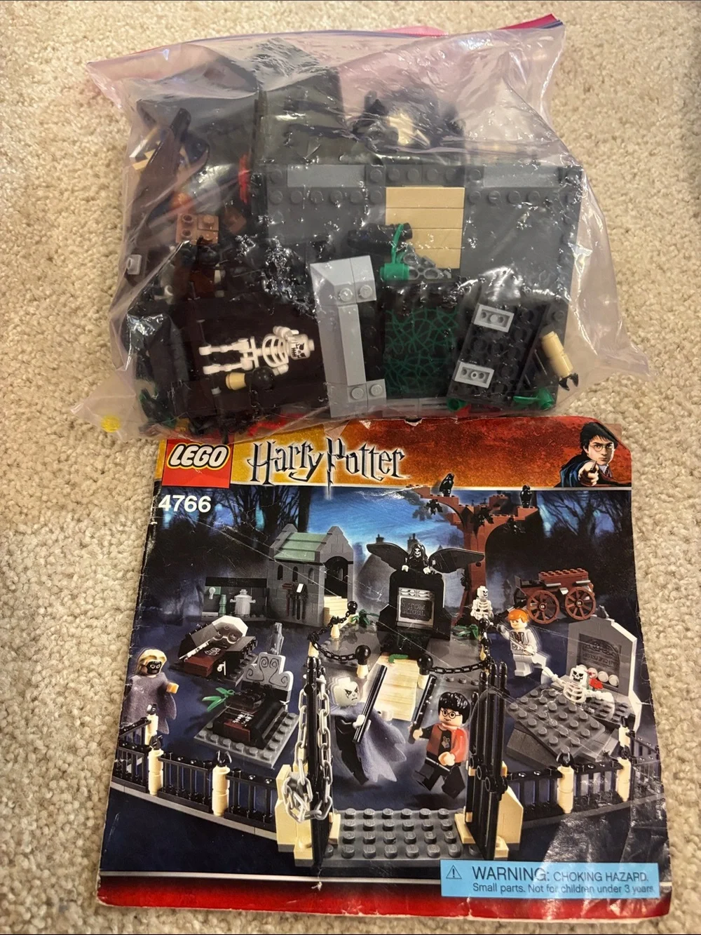 Lego Harry Potter Cemetery Playset - Black, Gray, Tan, Green